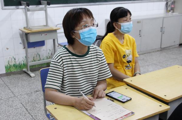 家长学校 (8) 家长学校 (8)